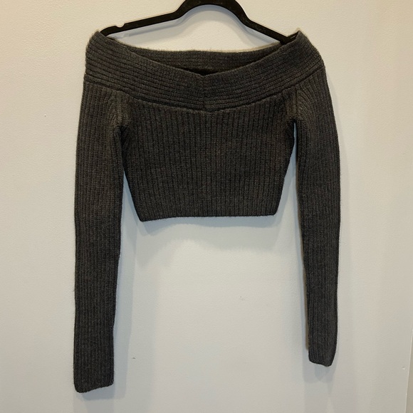 Maniere De Voir Off Shoulder Knit Crop Top and Pencil Skirt Set - Picture 6 of 10